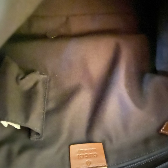 Gucci leather authentic crossbody bag - Picture 9 of 9